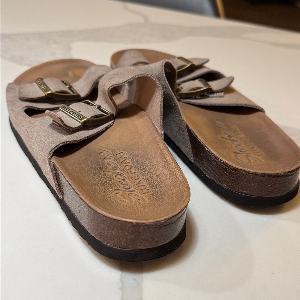 Skechers Granola Luxe Foam Dual Strap Slide Sandals. Women’s size 6. Taupe - Picture 13 of 16